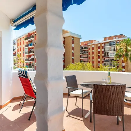 Apartment Aquamijas Retreat - Modern Comfort Near Aguamijas Water Park *