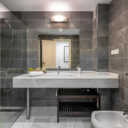 Aquamijas Retreat - Modern Comfort Near Aguamijas Water Park Fuengirola