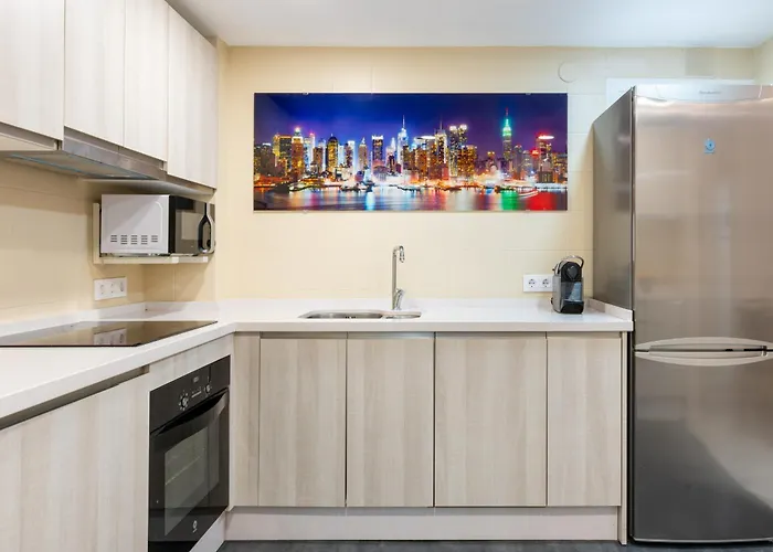 Apartment Aquamijas Retreat - Modern Comfort Near Aguamijas Water Park Fuengirola