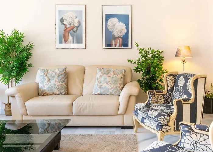 Aquamijas Retreat - Modern Comfort Near Aguamijas Water Park Apartment