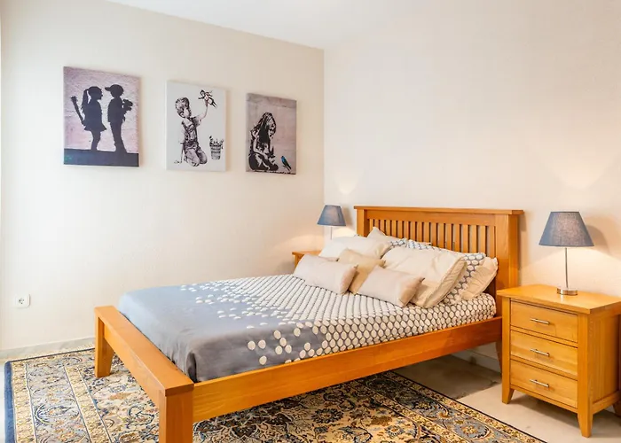 Aquamijas Retreat - Modern Comfort Near Aguamijas Water Park * Fuengirola