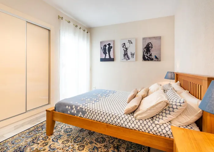 Aquamijas Retreat - Modern Comfort Near Aguamijas Water Park