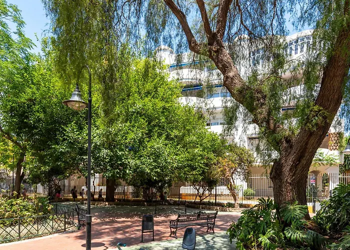 Aquamijas Retreat - Modern Comfort Near Aguamijas Water Park * Fuengirola