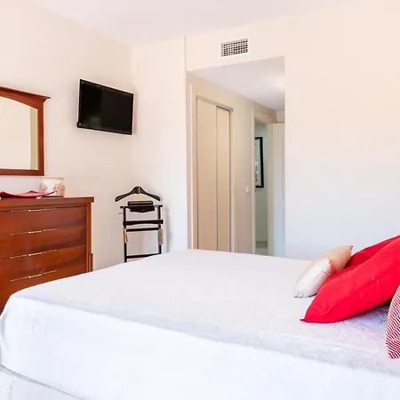 アパート Aquamijas Retreat - Modern Comfort Near Aguamijas Water Park フエンヒロラ